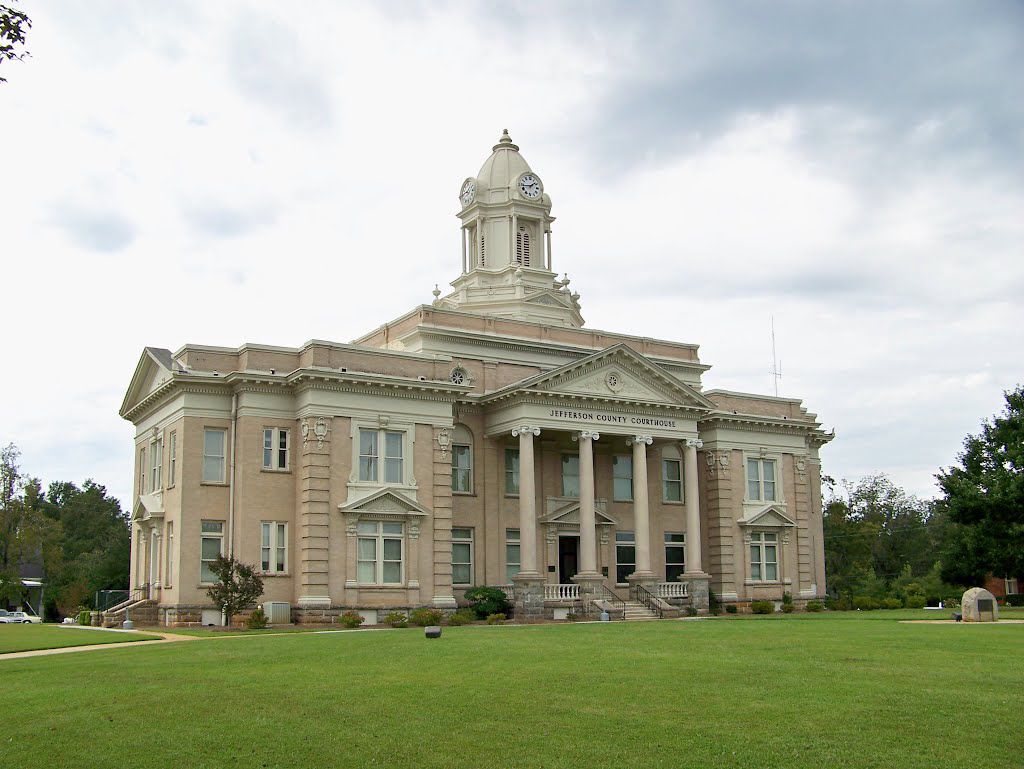 Jefferson County Courthouse exterior, Louisville